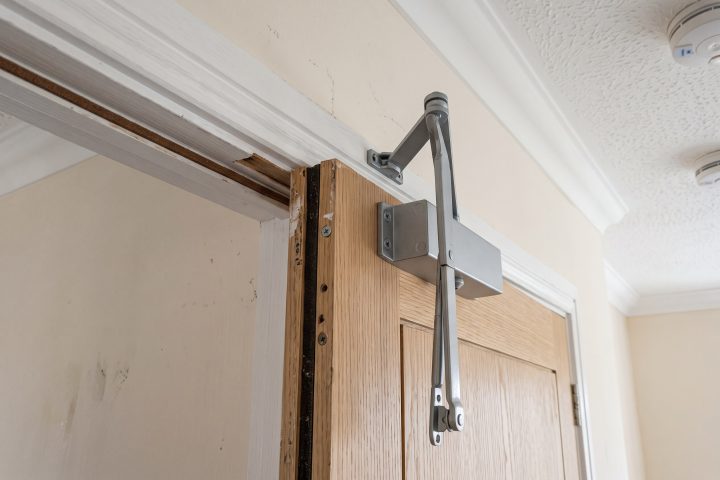 Fire door to the garage with the intumescent strip missing from the frame groove